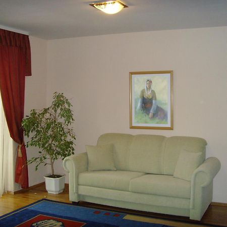 וליקו טורנובו Meridian Hotel Bolyarski מראה חיצוני תמונה