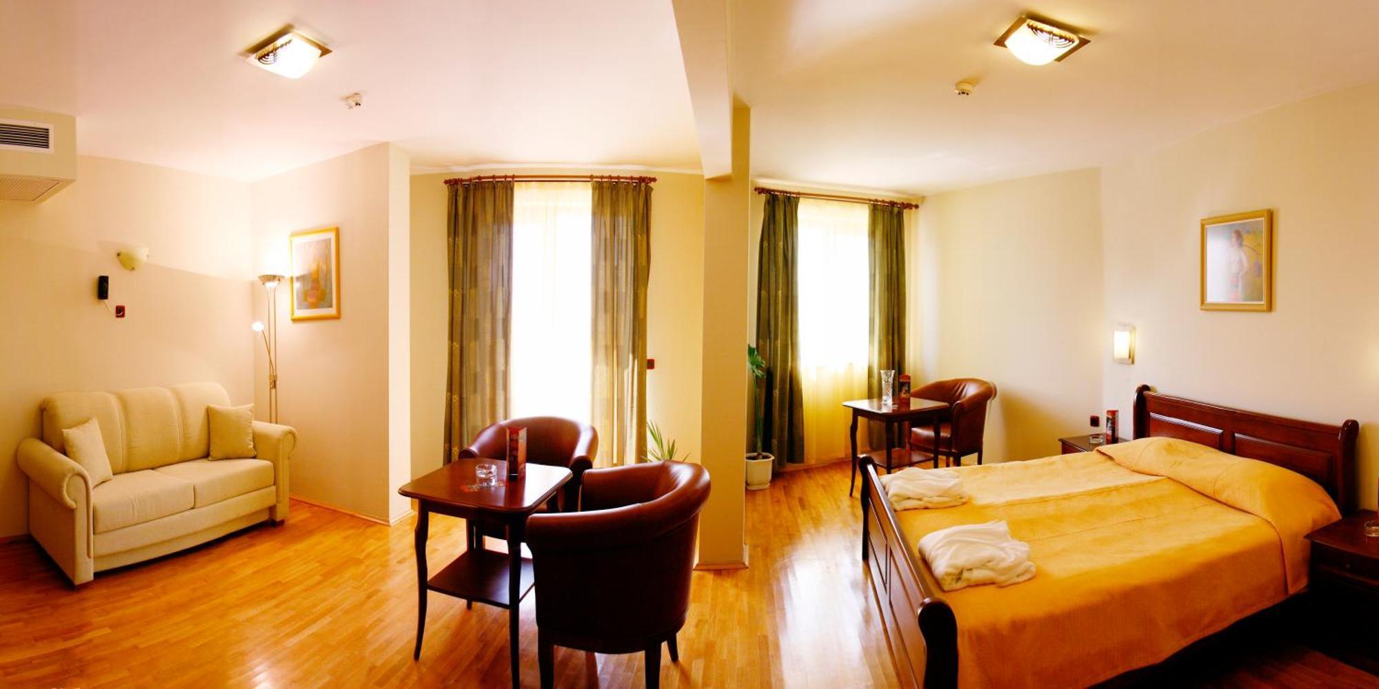 וליקו טורנובו Meridian Hotel Bolyarski מראה חיצוני תמונה