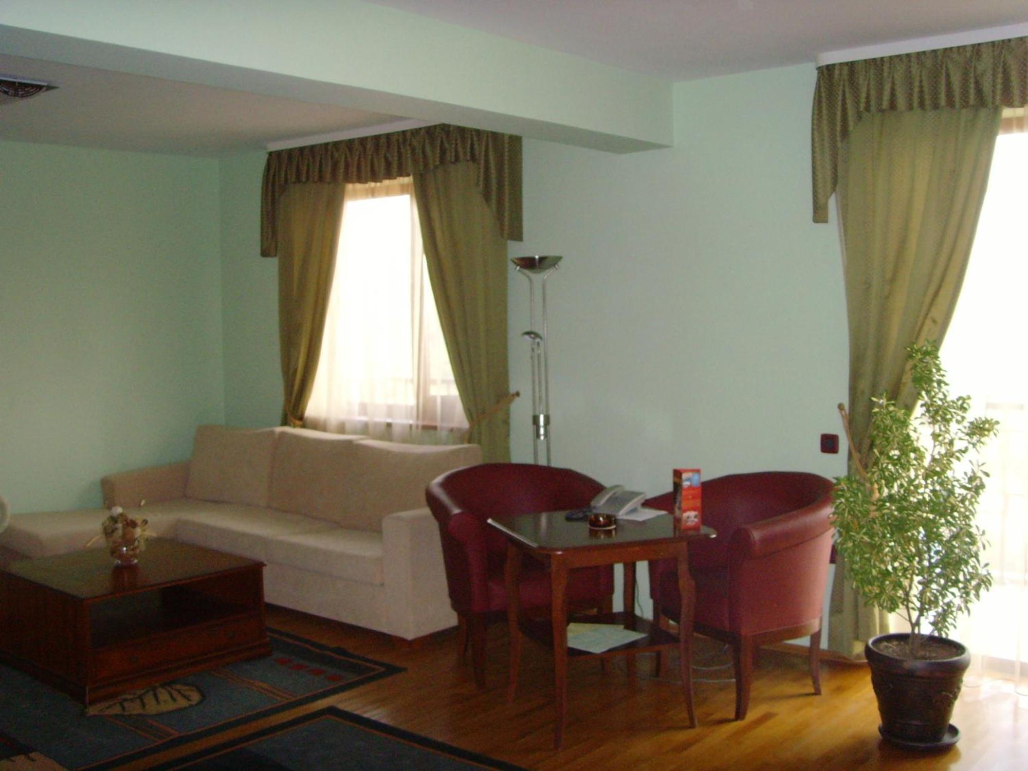 וליקו טורנובו Meridian Hotel Bolyarski מראה חיצוני תמונה